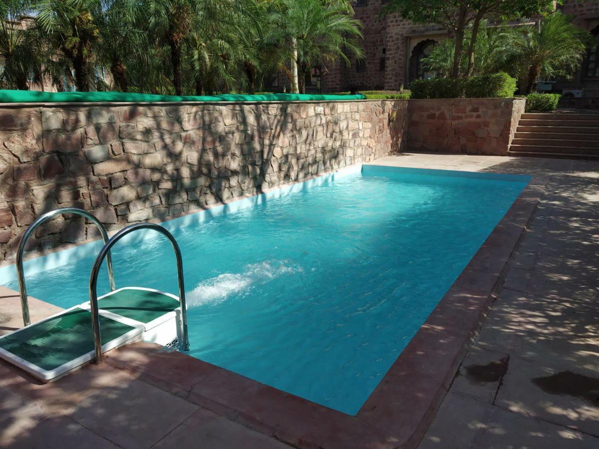 Bijolai Palace - A Inde Hotel , Jodhpur Джодхпур Екстер'єр фото